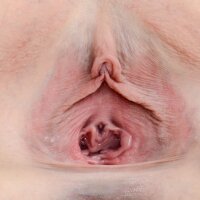 Vagina pale like cream